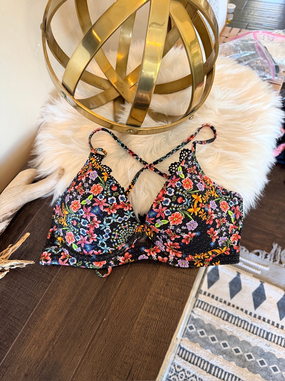 Luli Fama Swimsuit Bikini Top Padded Corset Style Lace Trim Size L #469
